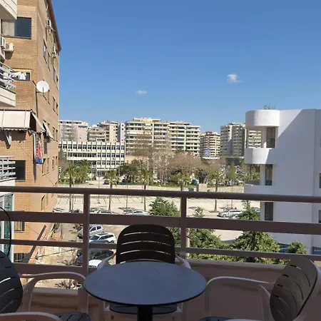 شقة Seaside In The Center Of
