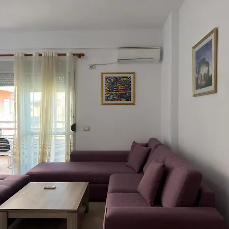 Apartment Seaside In The Center Of Vlore