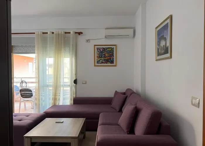 Apartment Seaside In The Center Of Vlore